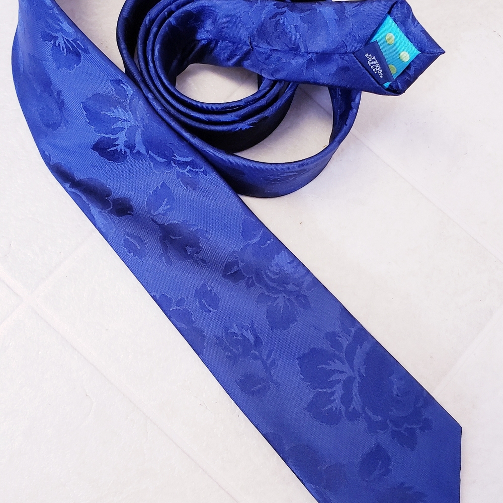 NWOT Ted Baker of London floral 100% silk tie